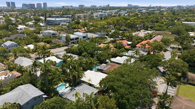 636 NE 17th Ter, Fort Lauderdale, FL 33304