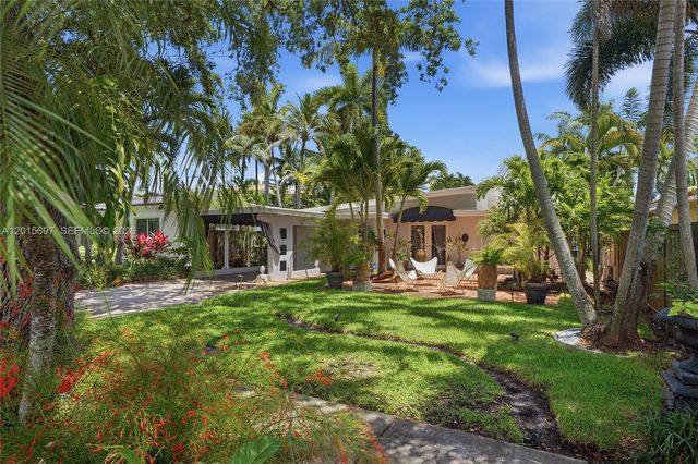 636 NE 17th Ter, Fort Lauderdale, FL 33304