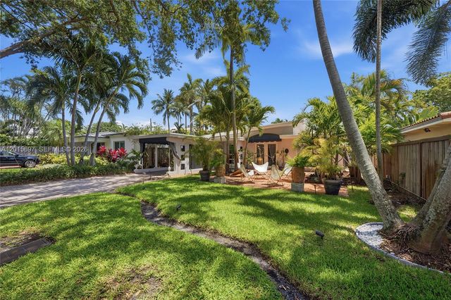 636 NE 17th Ter, Fort Lauderdale, FL 33304