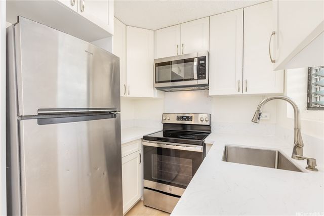 1812 Anapuni Street, Honolulu, HI 96822