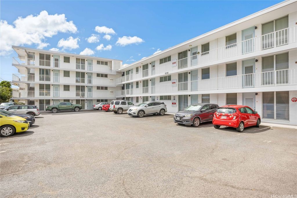 1812 Anapuni Street, Honolulu, HI 96822