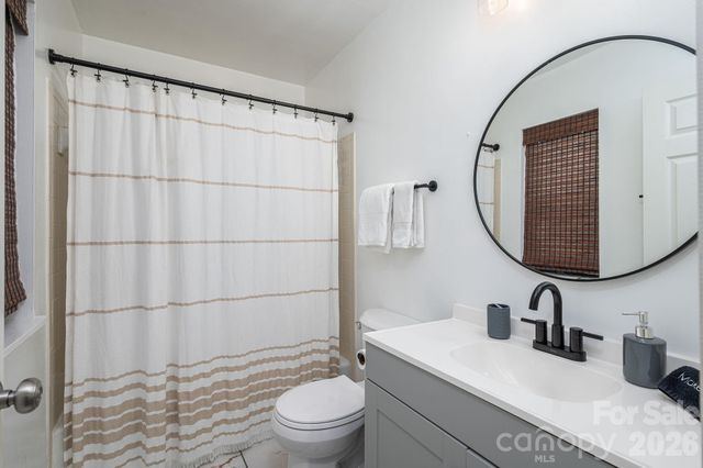 4130 Charlotte Highway B, Clover, SC 29710