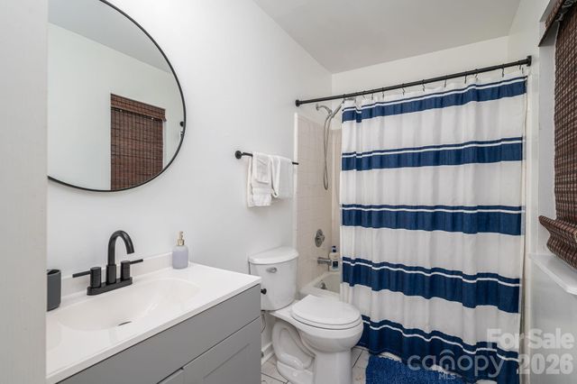 4130 Charlotte Highway B, Clover, SC 29710