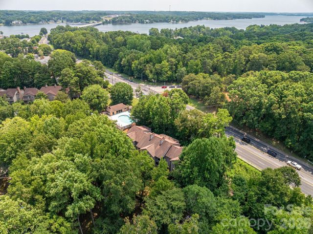 4130 Charlotte Highway B, Clover, SC 29710