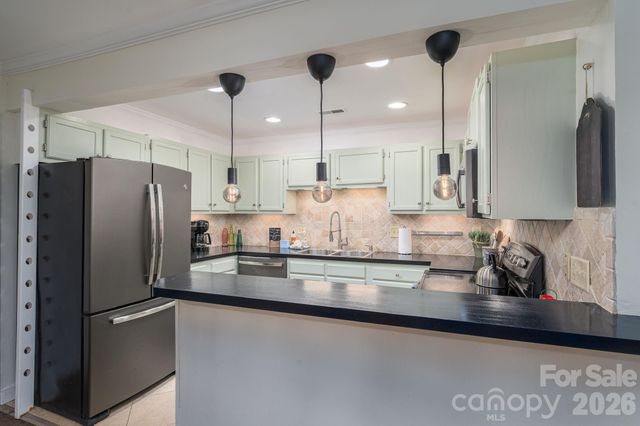 4130 Charlotte Highway B, Clover, SC 29710