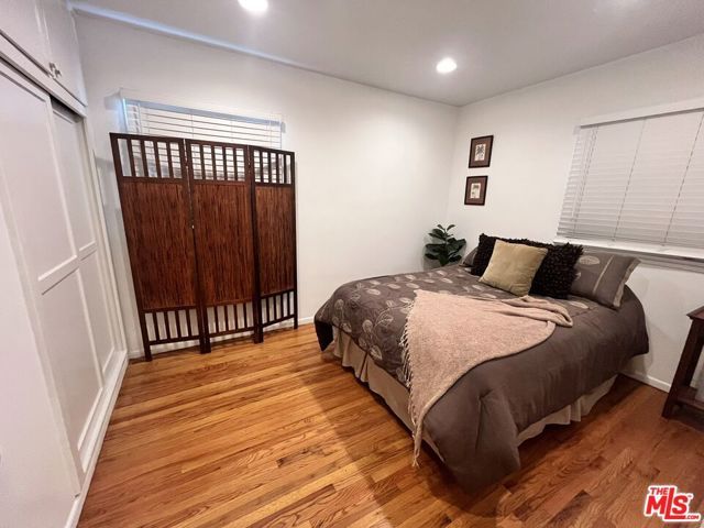 2297 Glendale Boulevard, Los Angeles, CA 90039