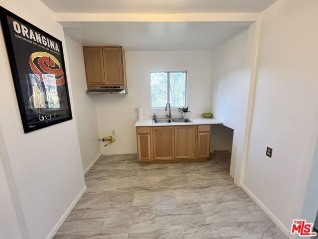 2297 Glendale Boulevard, Los Angeles, CA 90039