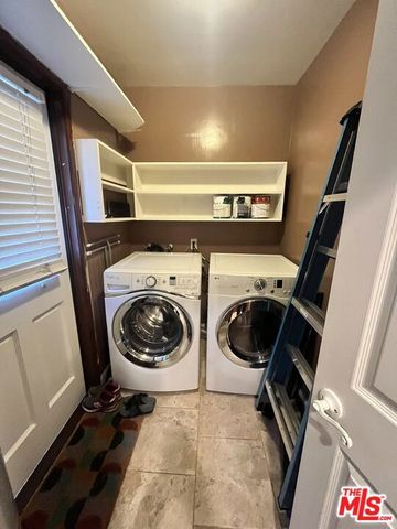 2297 Glendale Boulevard, Los Angeles, CA 90039