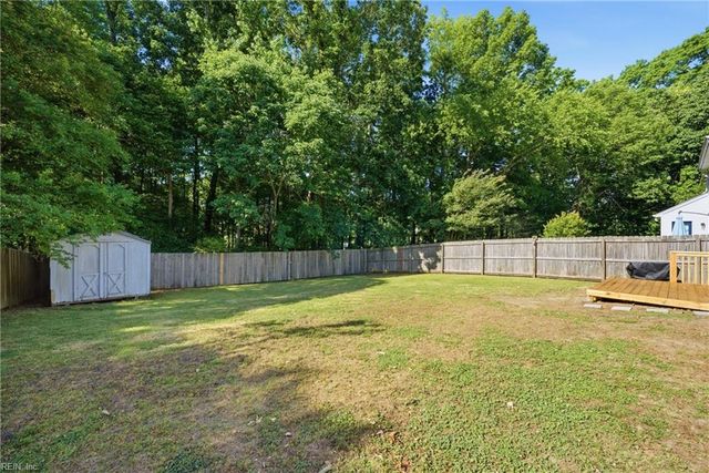 618 Cristal DR, Newport News, VA 23608