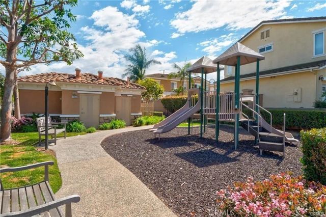 2357 Promontory, Signal Hill, CA 90755