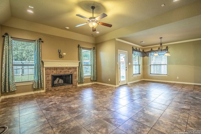 8835 NAPA LNDG, Boerne, TX 78015