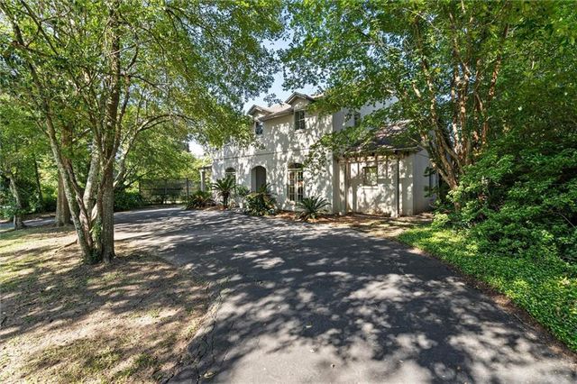 12 Hillwood Road, Mobile, AL 36608