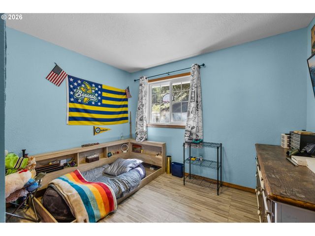 27374 BUMPY Rd, John Day, OR 97845