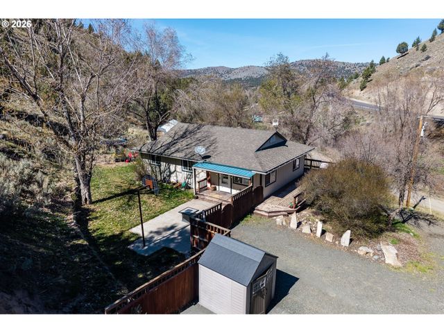 27374 BUMPY Rd, John Day, OR 97845