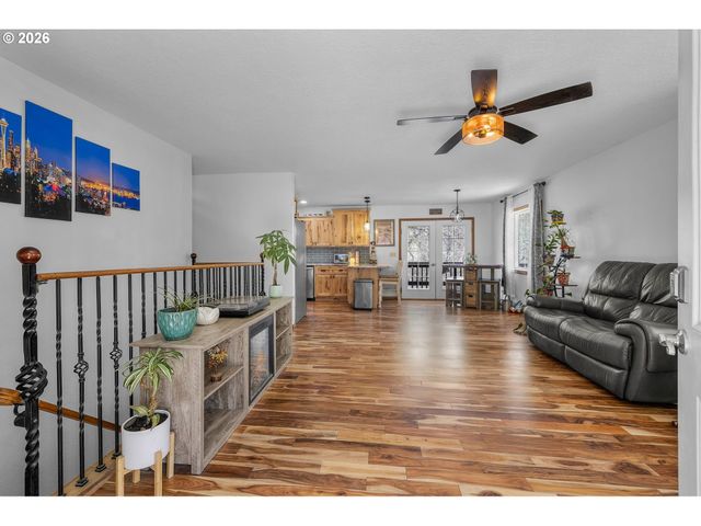 27374 BUMPY Rd, John Day, OR 97845