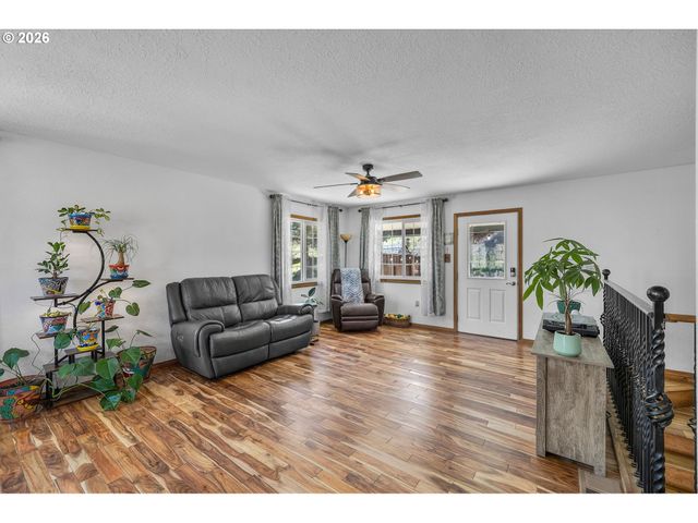 27374 BUMPY Rd, John Day, OR 97845