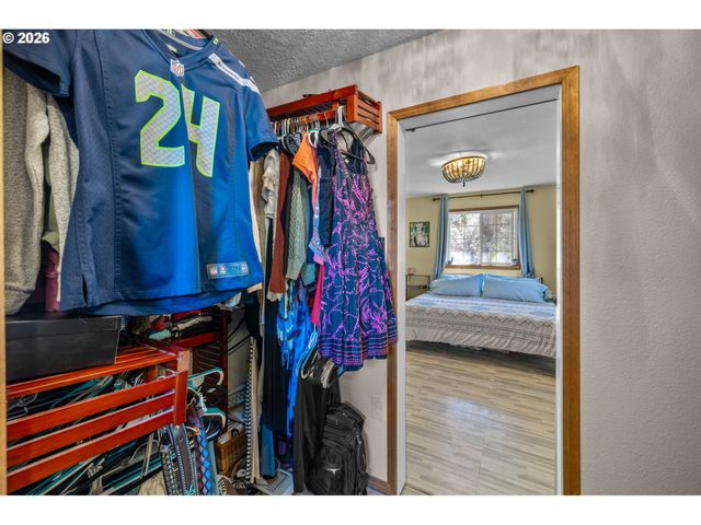 27374 BUMPY Rd, John Day, OR 97845