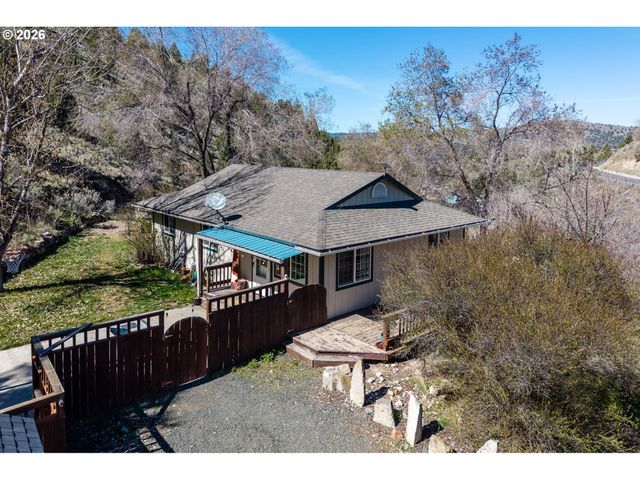 27374 BUMPY Rd, John Day, OR 97845