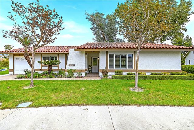 28212 VIA CERNUDA, Mission Viejo, CA 92692