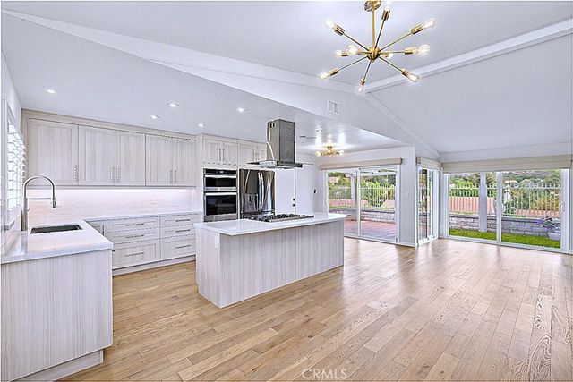 28212 VIA CERNUDA, Mission Viejo, CA 92692
