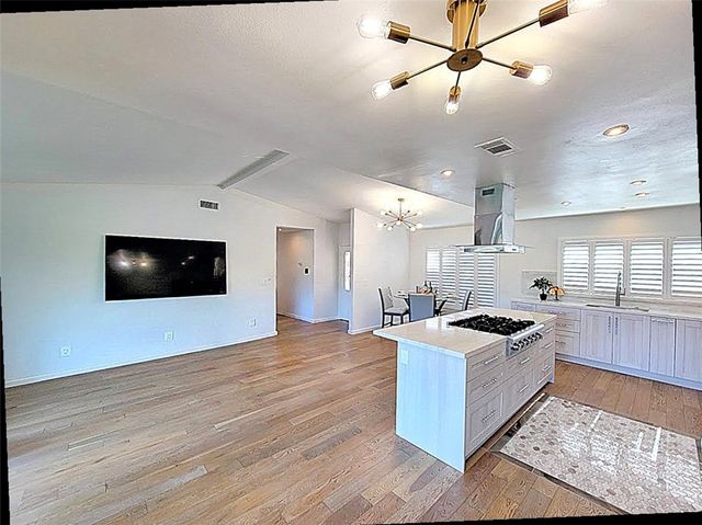 28212 VIA CERNUDA, Mission Viejo, CA 92692