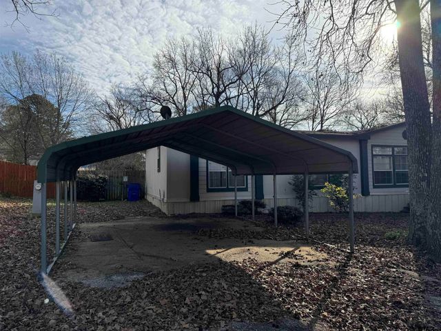 10722 Bourn Drive, Tyler, TX 75708