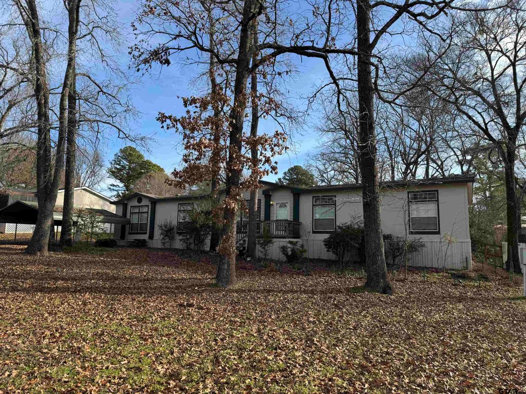 10722 Bourn Drive, Tyler, TX 75708