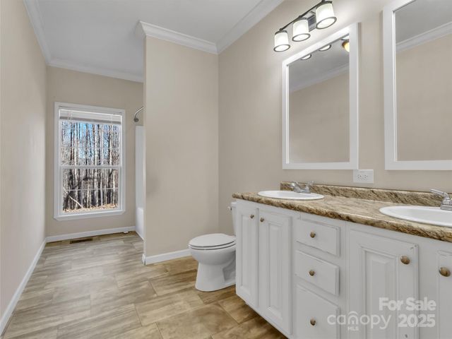 284 Cutting Edge Drive, Sylva, NC 28779