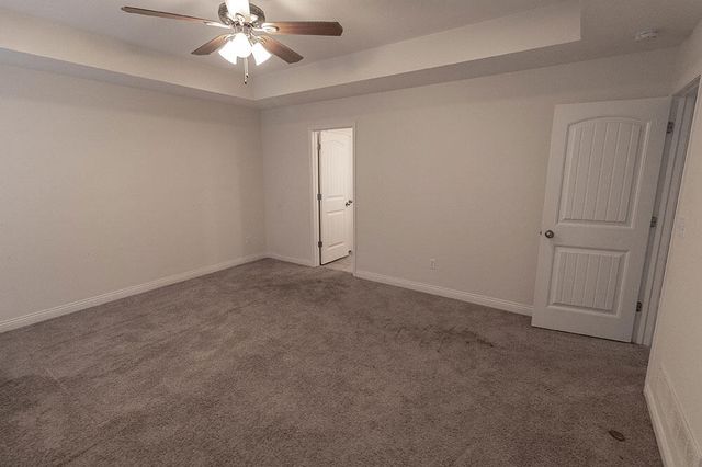 2807 AMBERWOOD CT, Columbia, MO 65203