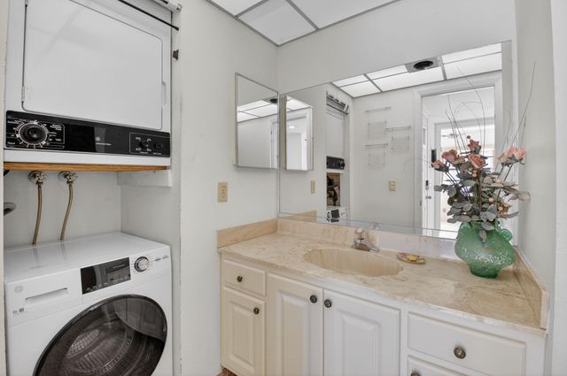 136 Capri C, Delray Beach, FL 33484