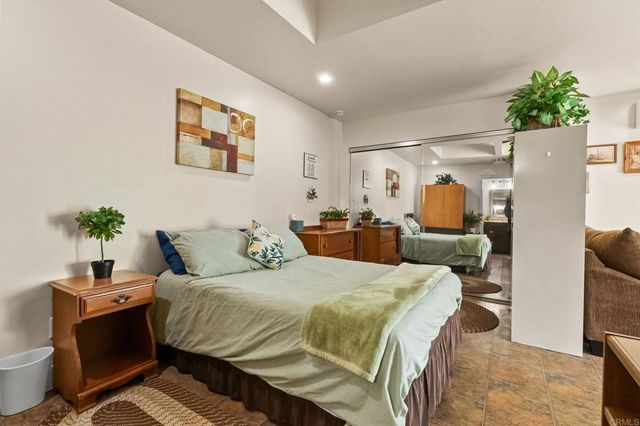 10106 Buena Vista Avenue, Santee, CA 92071