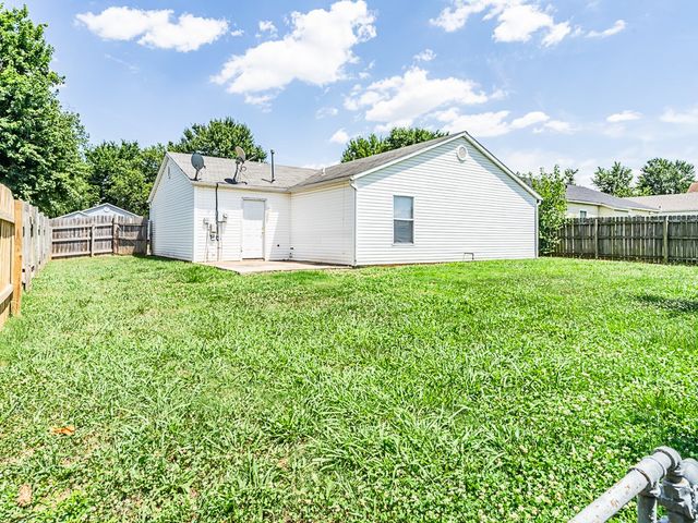 306 Parkcrest Drive, Bentonville, AR 72712