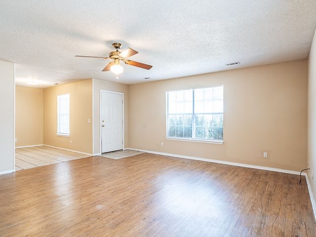 306 Parkcrest Drive, Bentonville, AR 72712