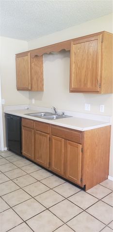 306 Parkcrest Drive, Bentonville, AR 72712
