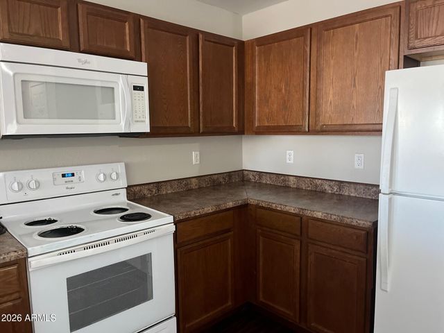 1346 E PEORIA Avenue, Phoenix, AZ 85020