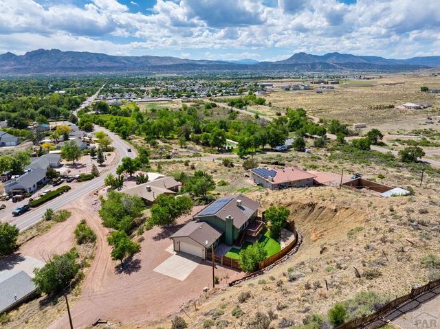 750 Dozier Ave, Canon City, CO 81212