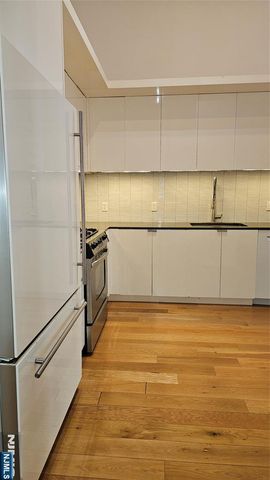 50 Dey Street 430, Jersey City, NJ 07306