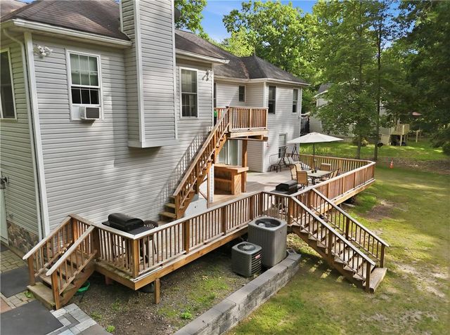 316 Ash Terrace, Stroud Twp, PA 18301