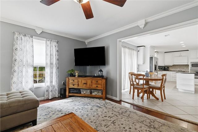 316 Ash Terrace, Stroud Twp, PA 18301