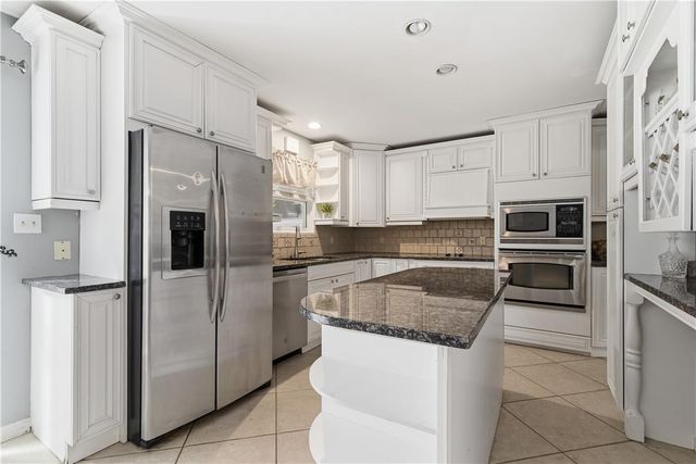 316 Ash Terrace, Stroud Twp, PA 18301