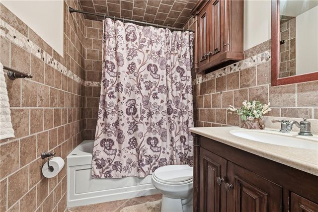 316 Ash Terrace, Stroud Twp, PA 18301