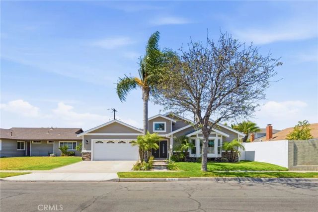 10151 Bismark, Huntington Beach, CA 92646