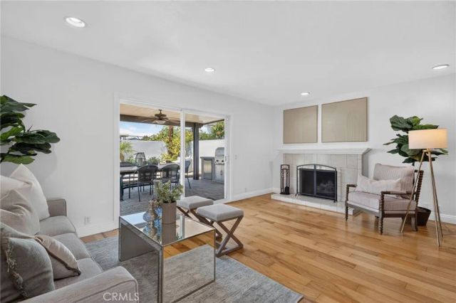10151 Bismark, Huntington Beach, CA 92646