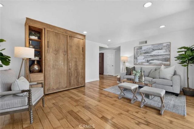 10151 Bismark, Huntington Beach, CA 92646