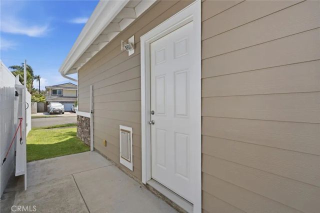 10151 Bismark, Huntington Beach, CA 92646