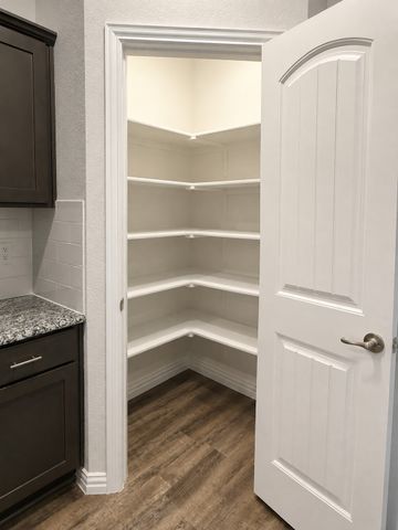 4660 Raleigh Dalton Road, Dallas, TX 75227