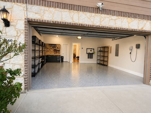 4660 Raleigh Dalton Road, Dallas, TX 75227