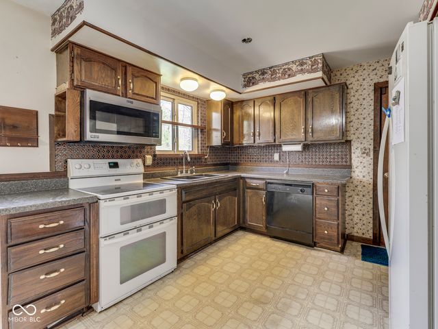 7005 N Briarhopper Road, Monrovia, IN 46157