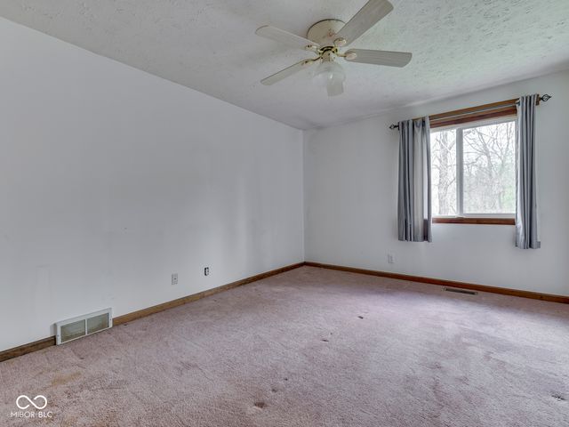 7005 N Briarhopper Road, Monrovia, IN 46157