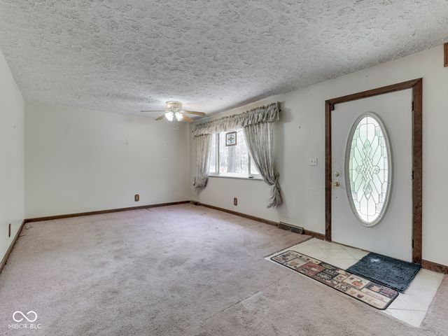 7005 N Briarhopper Road, Monrovia, IN 46157